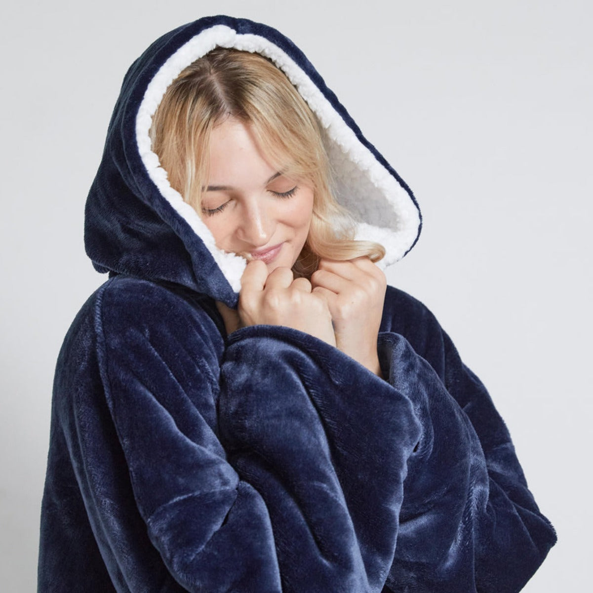 Warmly Hoodie – By Warmly